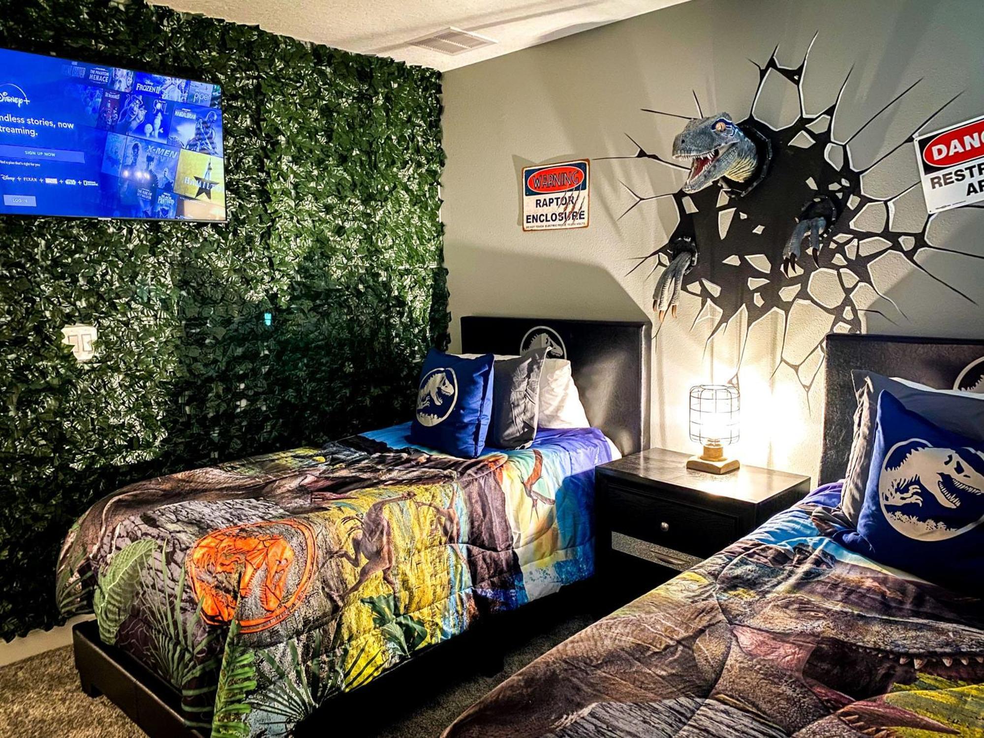 Magical Family Vacation Home Near Disney World At Storey Lake, Star Wars Gameroom, Pool, Theater, Mickey Slide, Sleeps Up To 28 Kissimmee Exterior photo